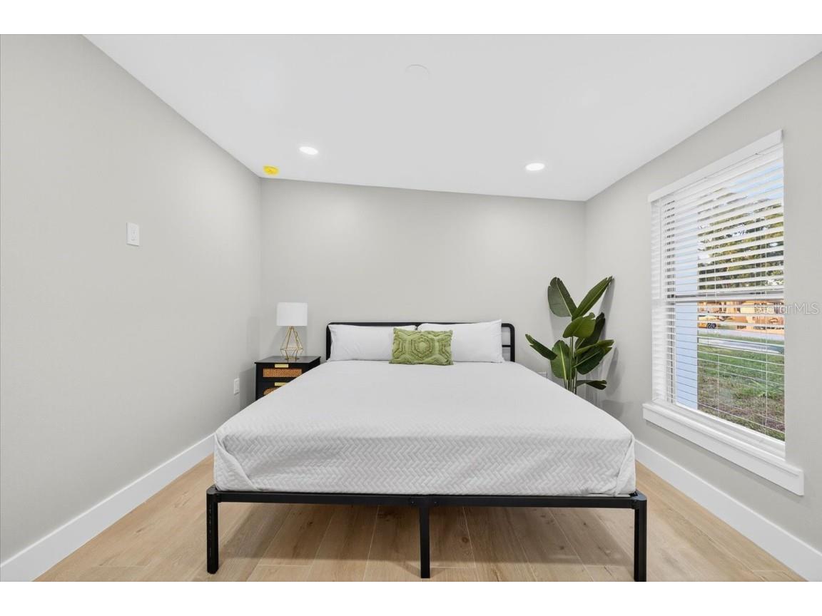 4308 W Iowa Avenue Tampa FL 33616 TB8436417 image32