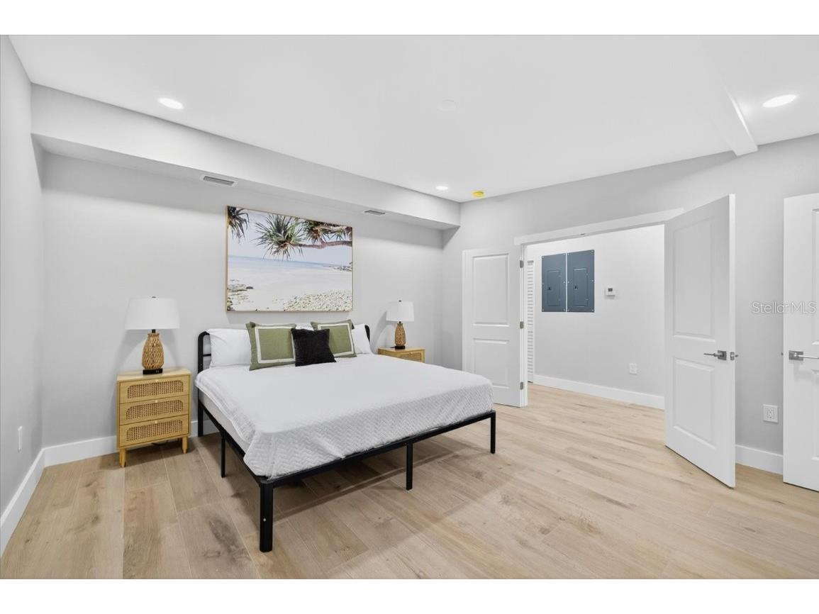 4308 W Iowa Avenue Tampa FL 33616 TB8436417 image6