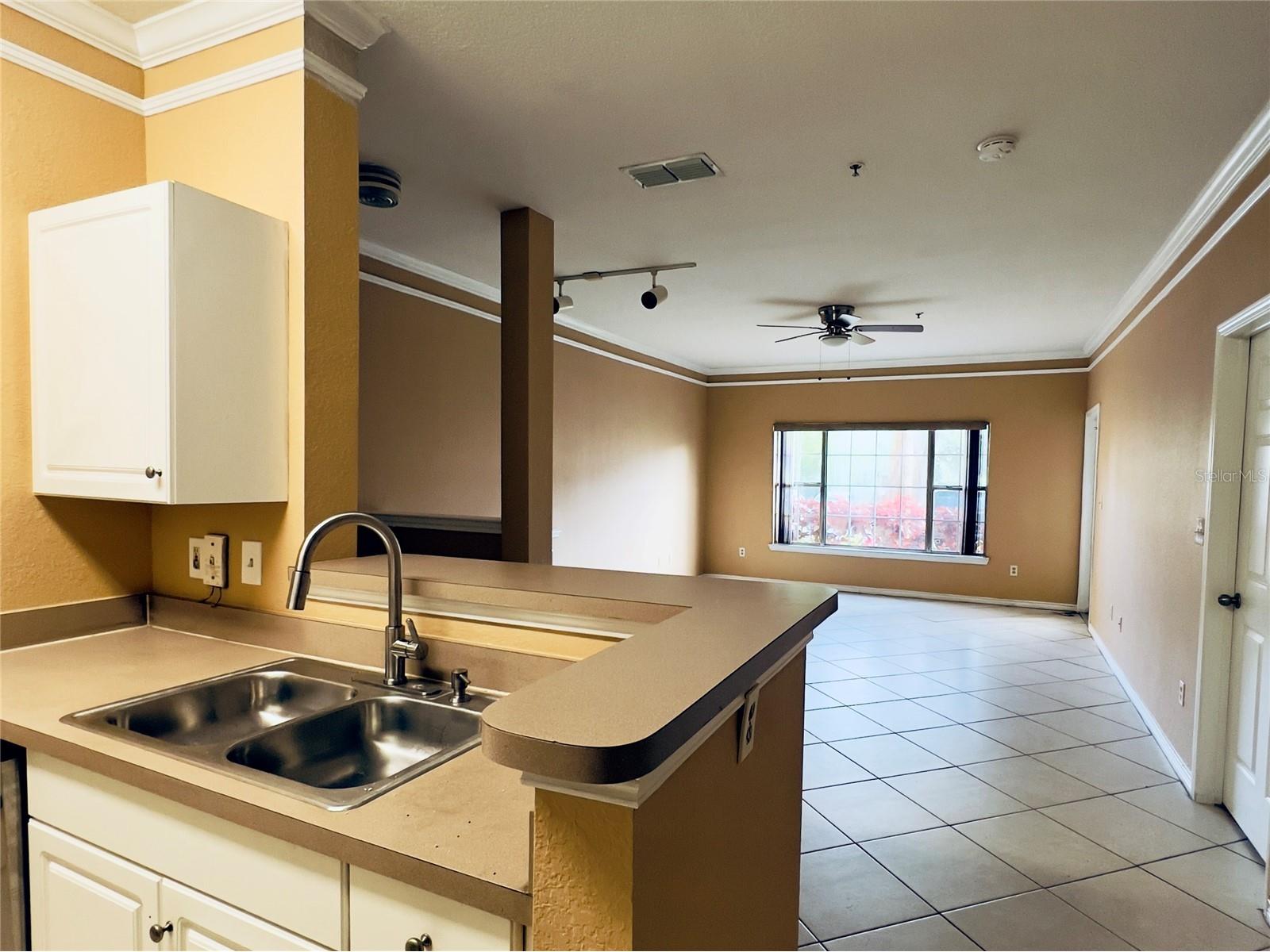 4309 Bayside Village Drive #102 Tampa FL 33615 TB8477657 image4