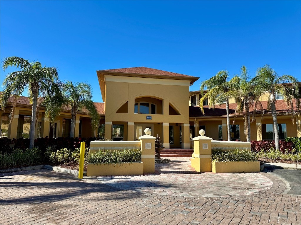 4309 Bayside Village Drive #205 Tampa FL 33615 TB8339360 image1