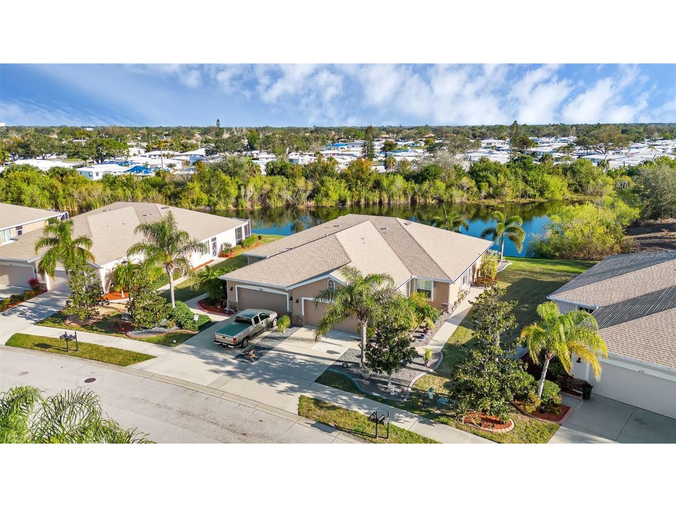 4309 Lenox Boulevard Venice FL 34293 C7487759 image1