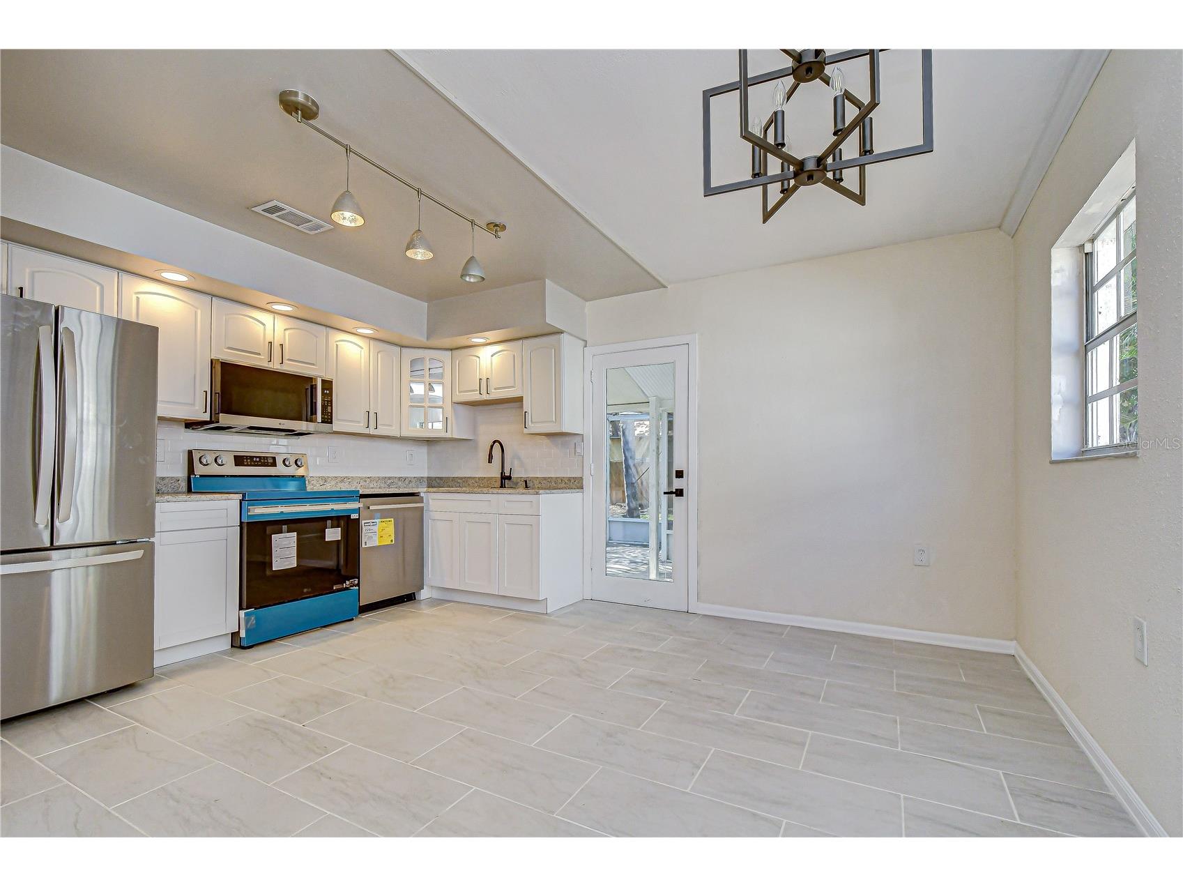 4309 S Renellie Drive Tampa FL 33611 TB8493944 image3
