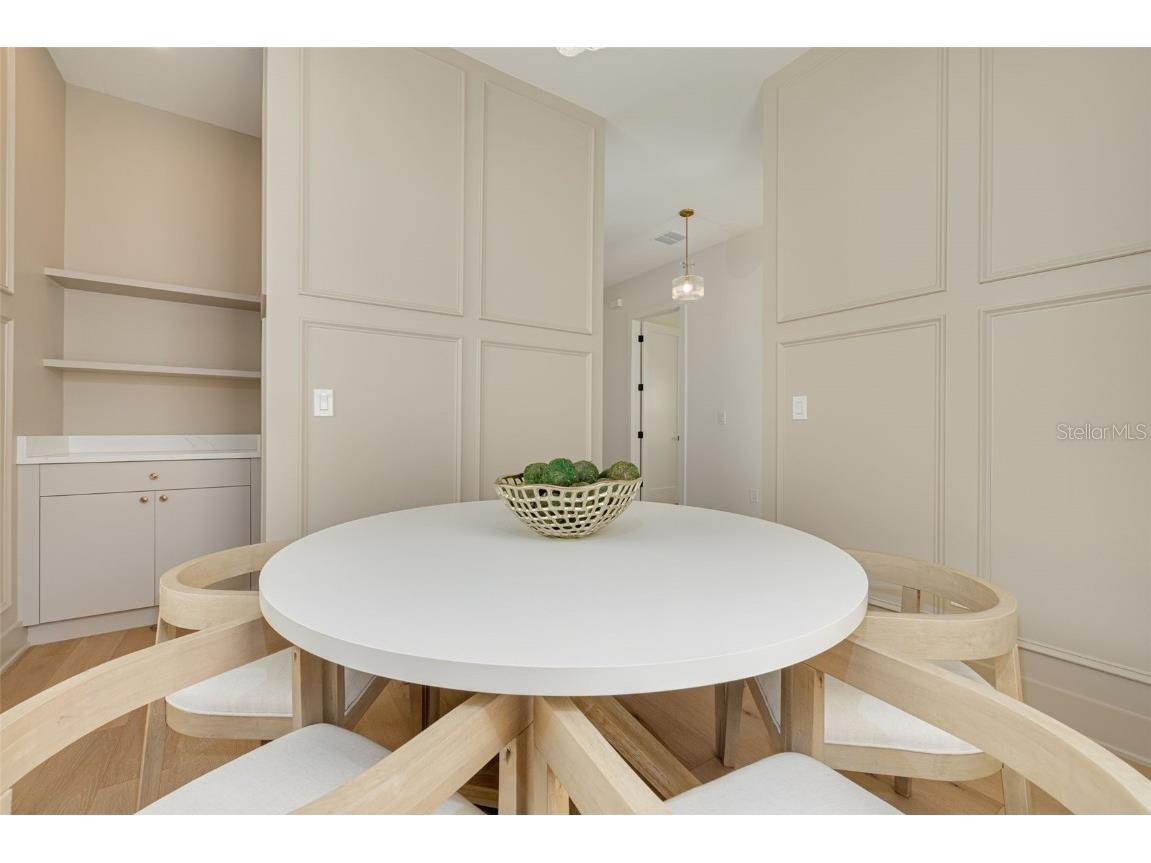 431 36th Avenue N Saint Petersburg FL 33704 TB8436310 image18