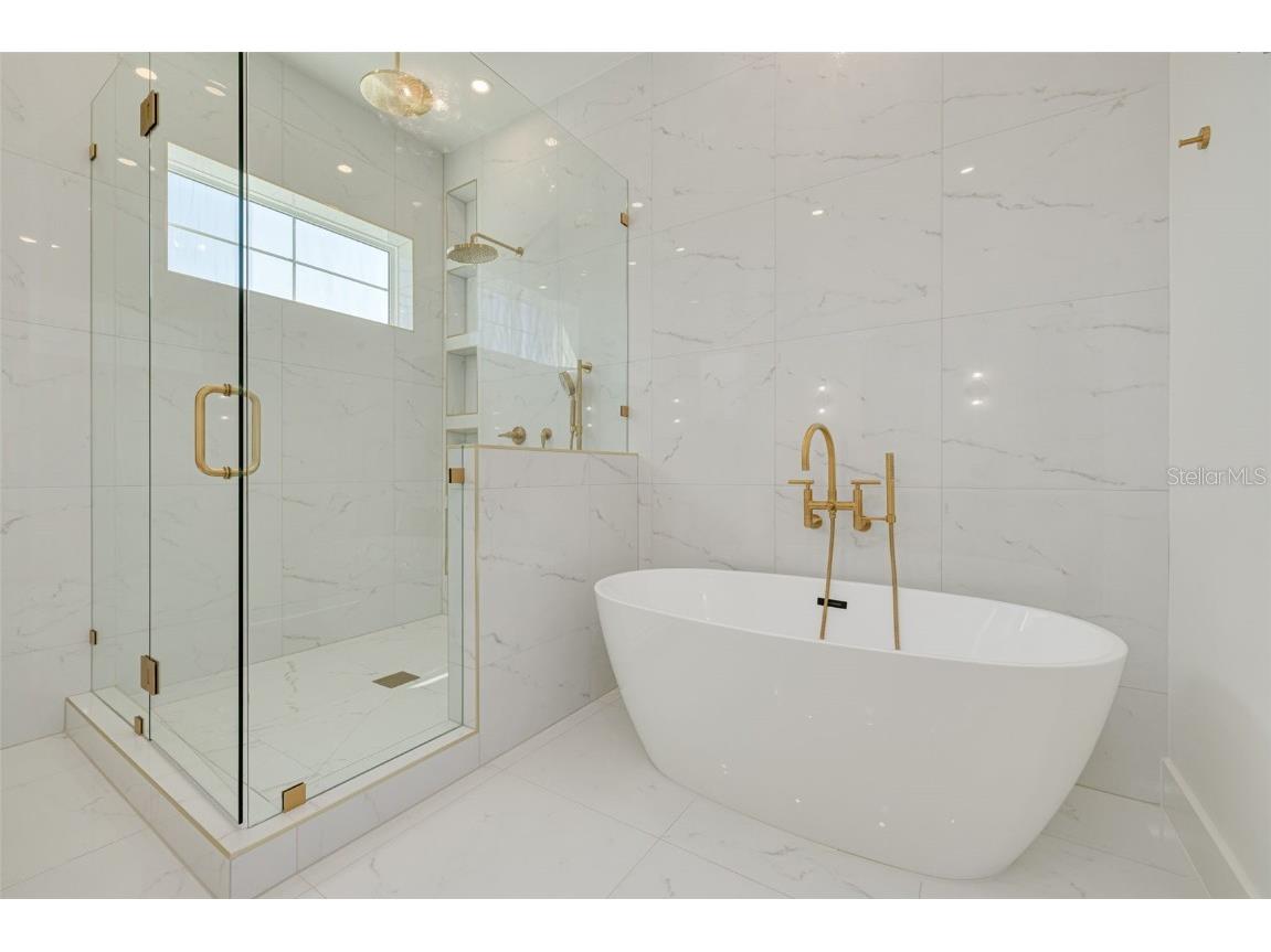 431 36th Avenue N Saint Petersburg FL 33704 TB8436310 image25