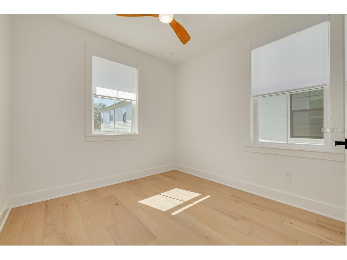 431 36th Avenue N Saint Petersburg FL 33704 TB8436310 image44