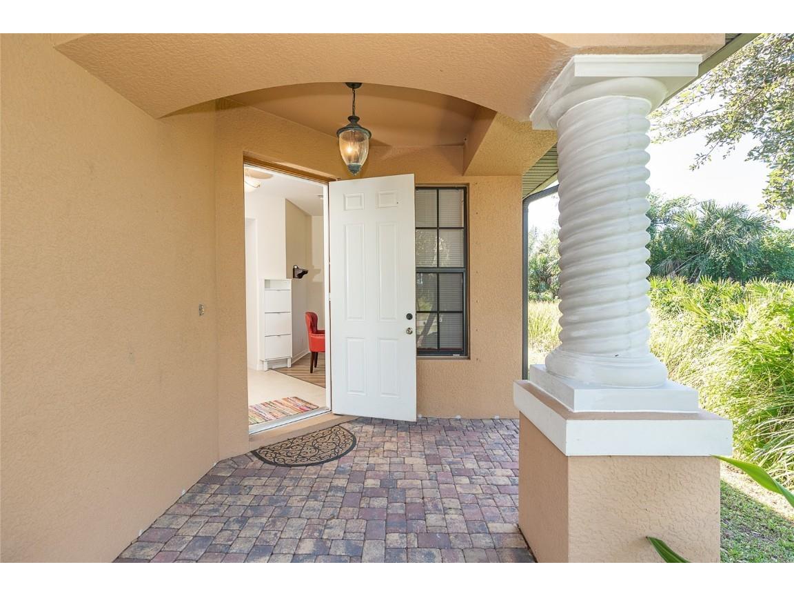 431 Albatross Road Rotonda West FL 33947 D6132721 image5