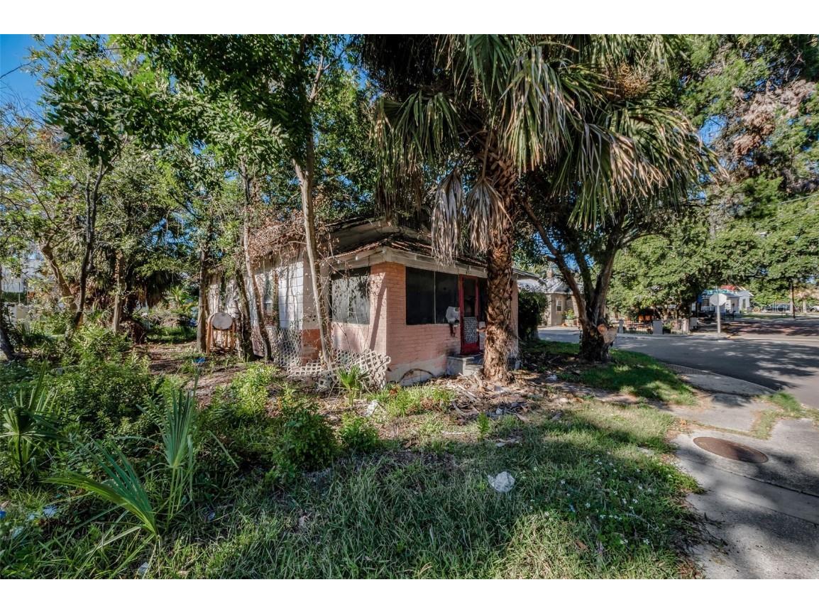 431 Grand Boulevard Tarpon Springs FL 34689 TB8448167 image2