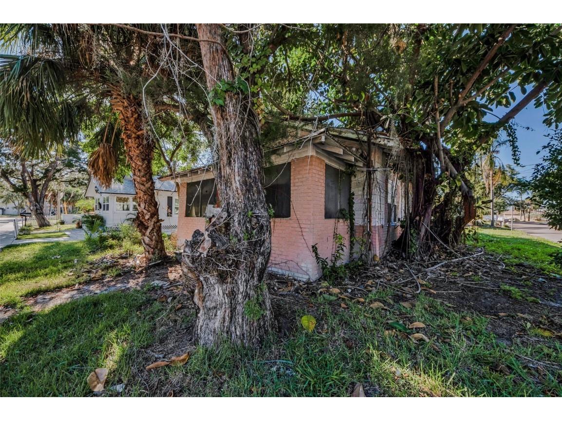 431 Grand Boulevard Tarpon Springs FL 34689 TB8448167 image3