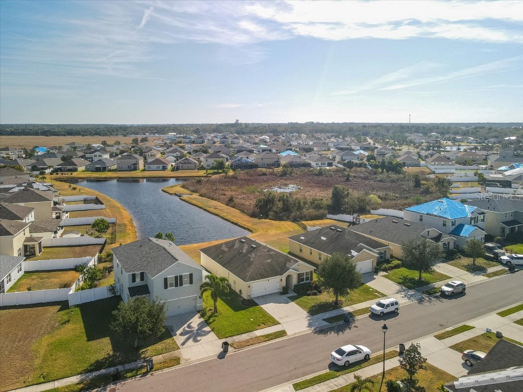 431 Gris Sky Lane Bradenton FL 34212 A4665183 image3