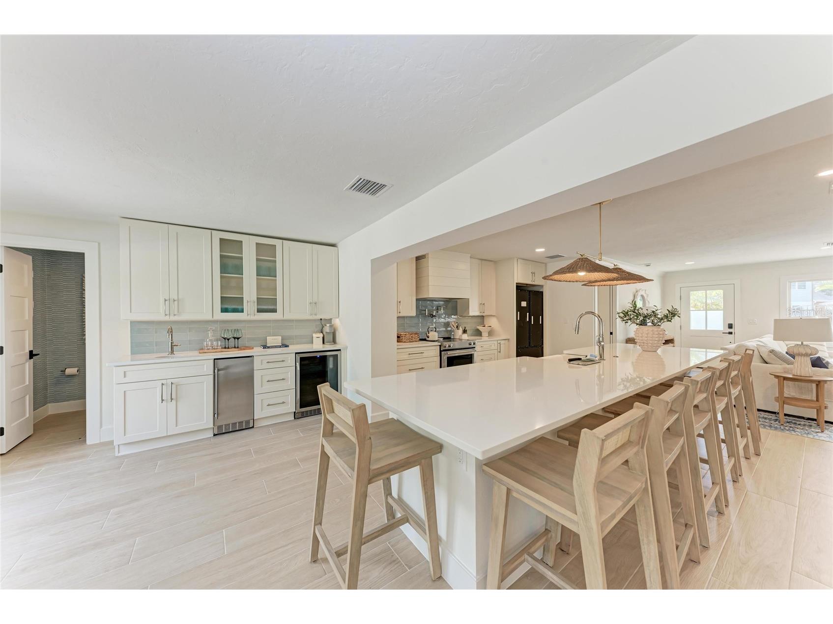 431 Island Circle Sarasota FL 34242 A4691247 image13