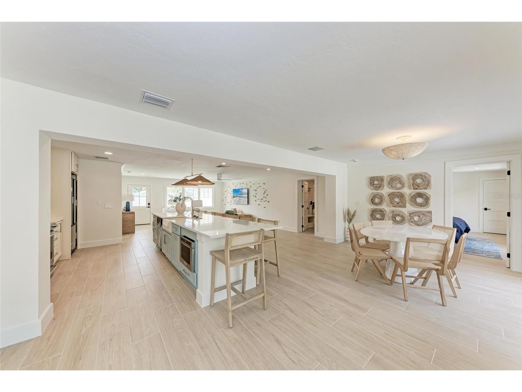 431 Island Circle Sarasota FL 34242 A4691247 image15