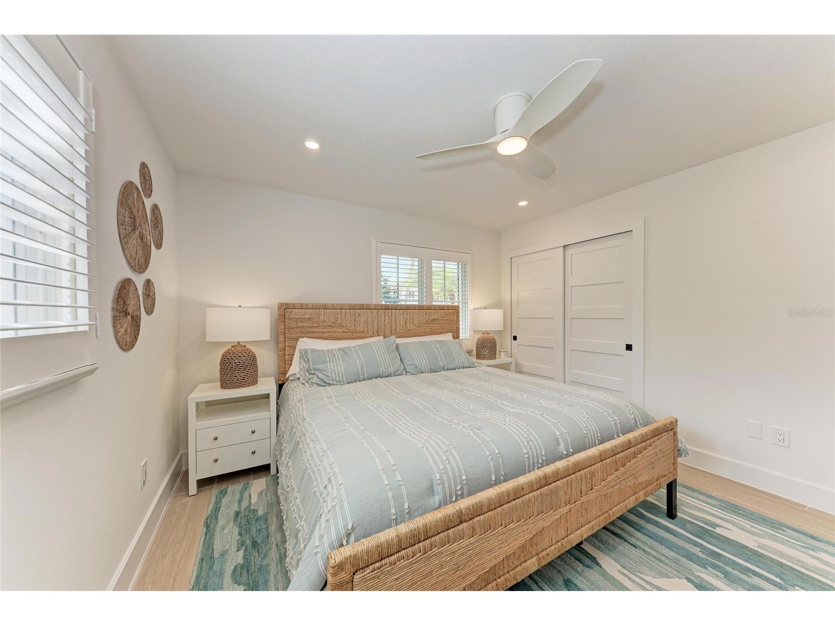 431 Island Circle Sarasota FL 34242 A4691247 image31