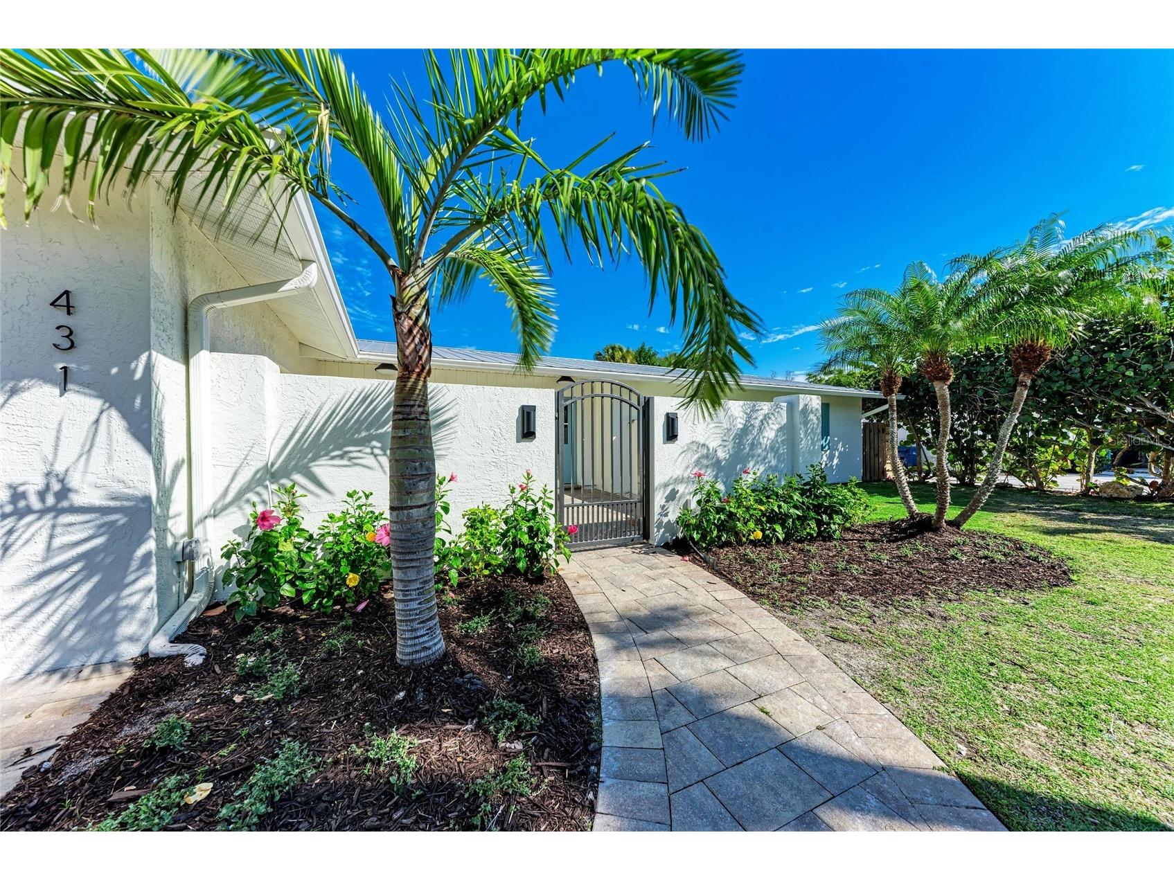 431 Island Circle Sarasota FL 34242 A4691247 image4