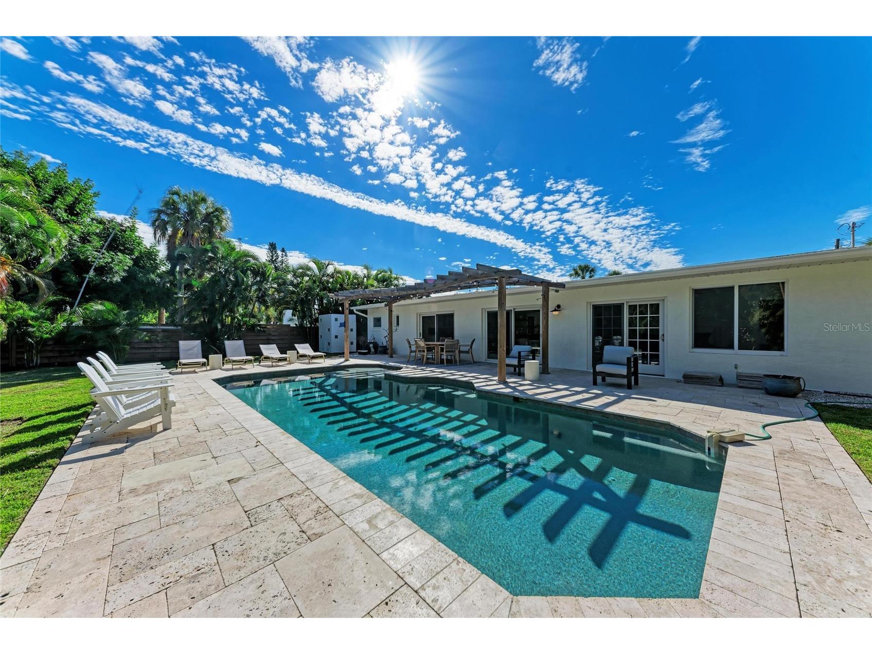 431 Island Circle Sarasota FL 34242 A4691247 image44