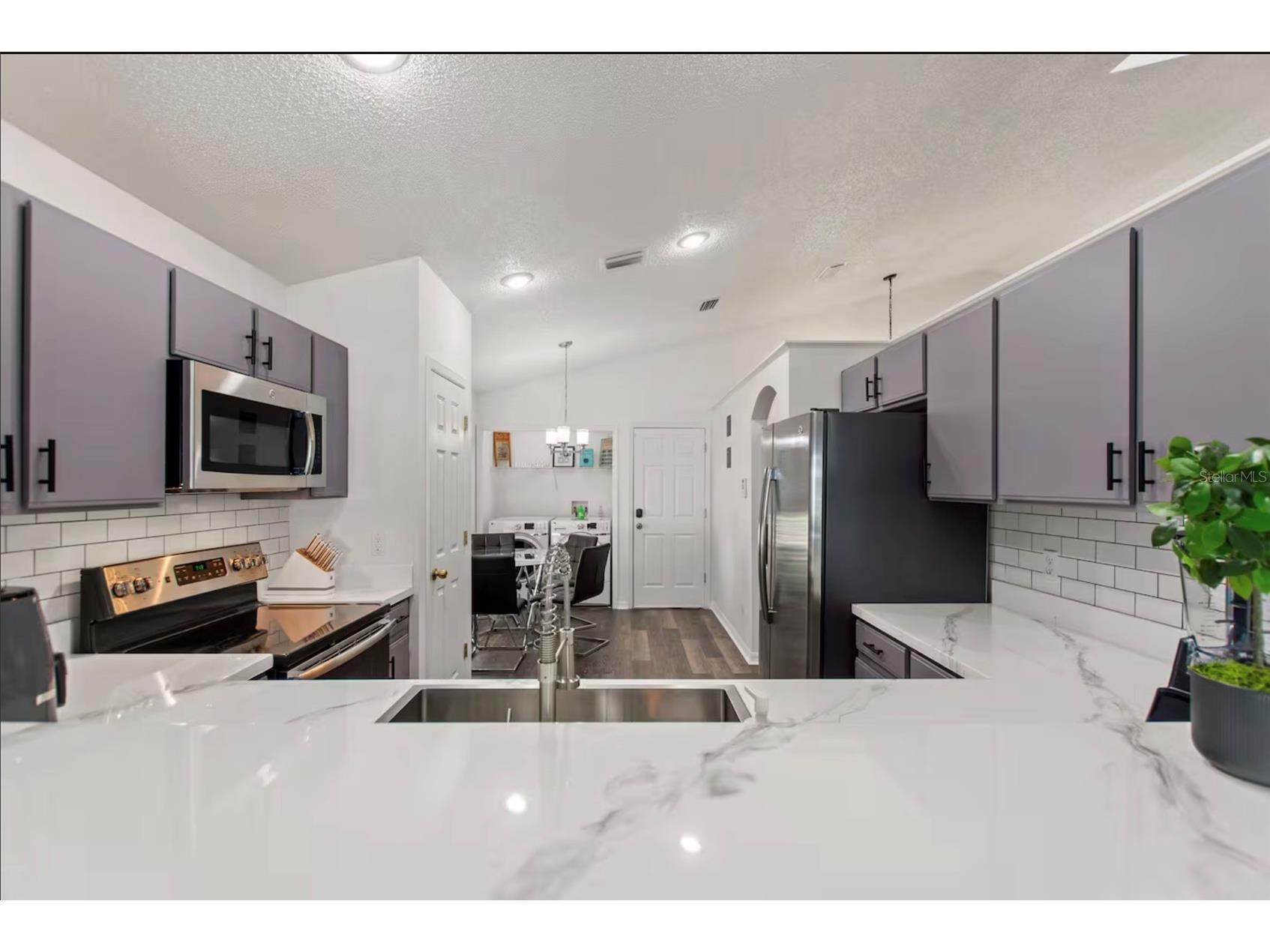 431 Lockbreeze Drive Davenport FL 33897 S5145993 image6