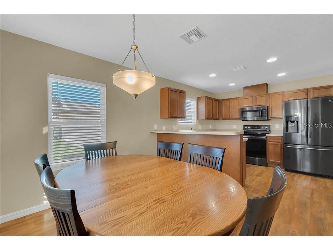431 Midway Avenue Mascotte FL 34753 G5112865 image6