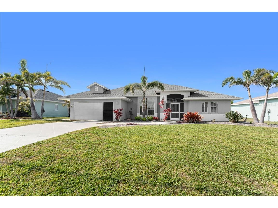 431 Rotonda Circle Rotonda West FL 33947 - ROTONDA RIVER D6141498 image1