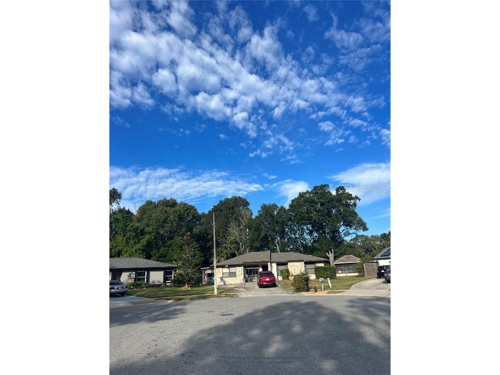 431 S Hawthorn Circle Winter Springs FL 32708 O6156526 image1