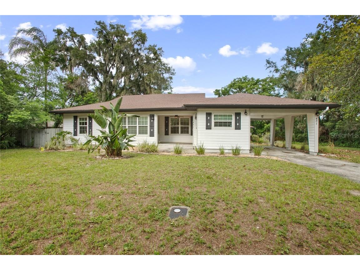 431 S Stone Street Deland FL 32720 V4943304 image1