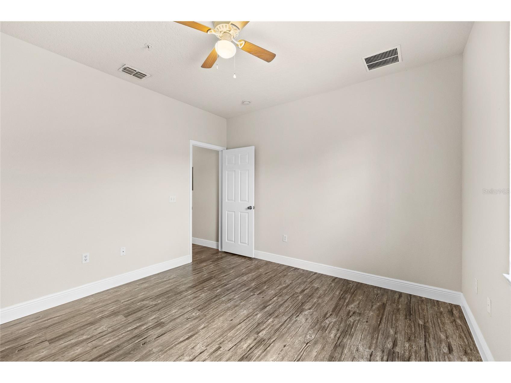 431 Southern Pecan Circle #201 Winter Garden FL 34787 O6397663 image25