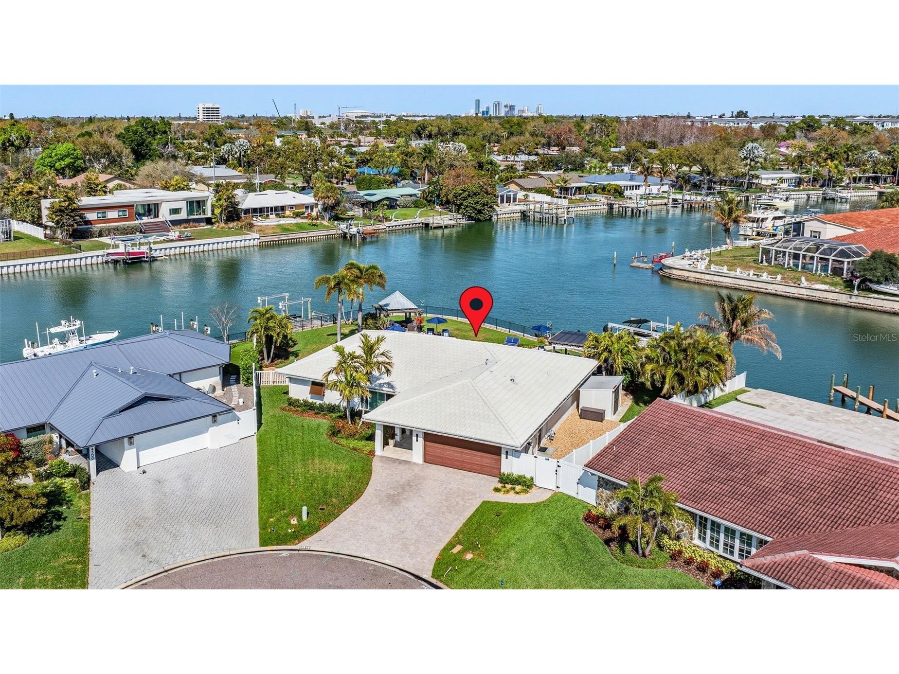 4310 40th Street S Saint Petersburg FL 33711 TB8480975 image1