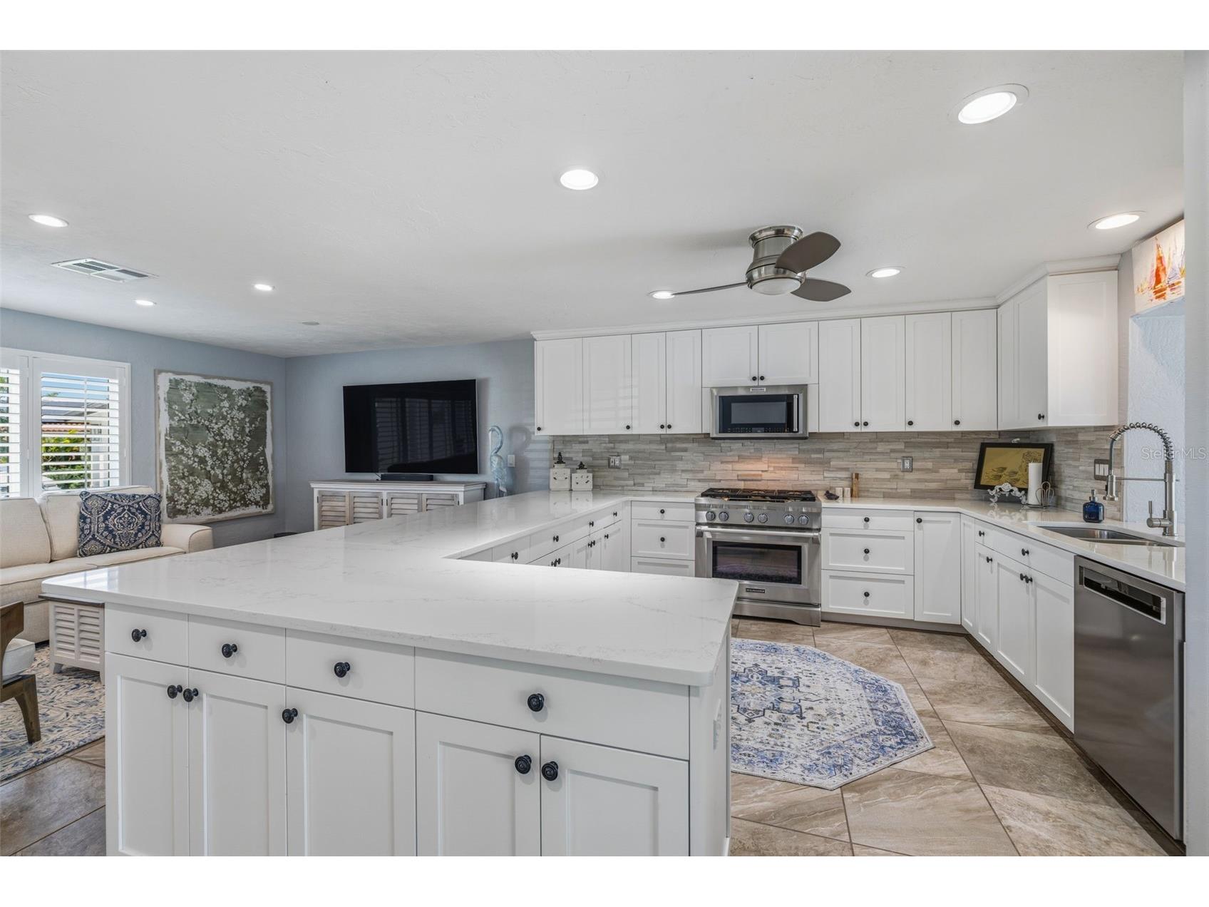 4310 40th Street S Saint Petersburg FL 33711 TB8480975 image14