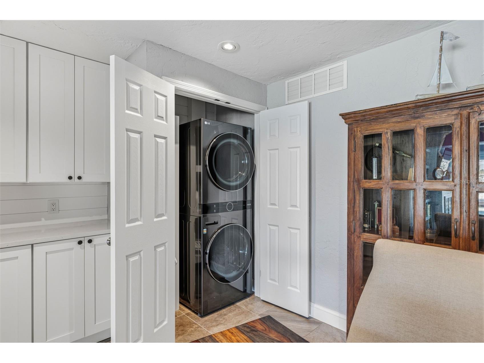4310 40th Street S Saint Petersburg FL 33711 TB8480975 image32