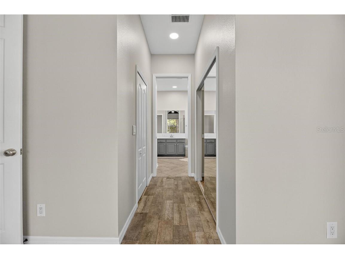 4310 70th Avenue E Ellenton FL 34222 TB8436296 image35