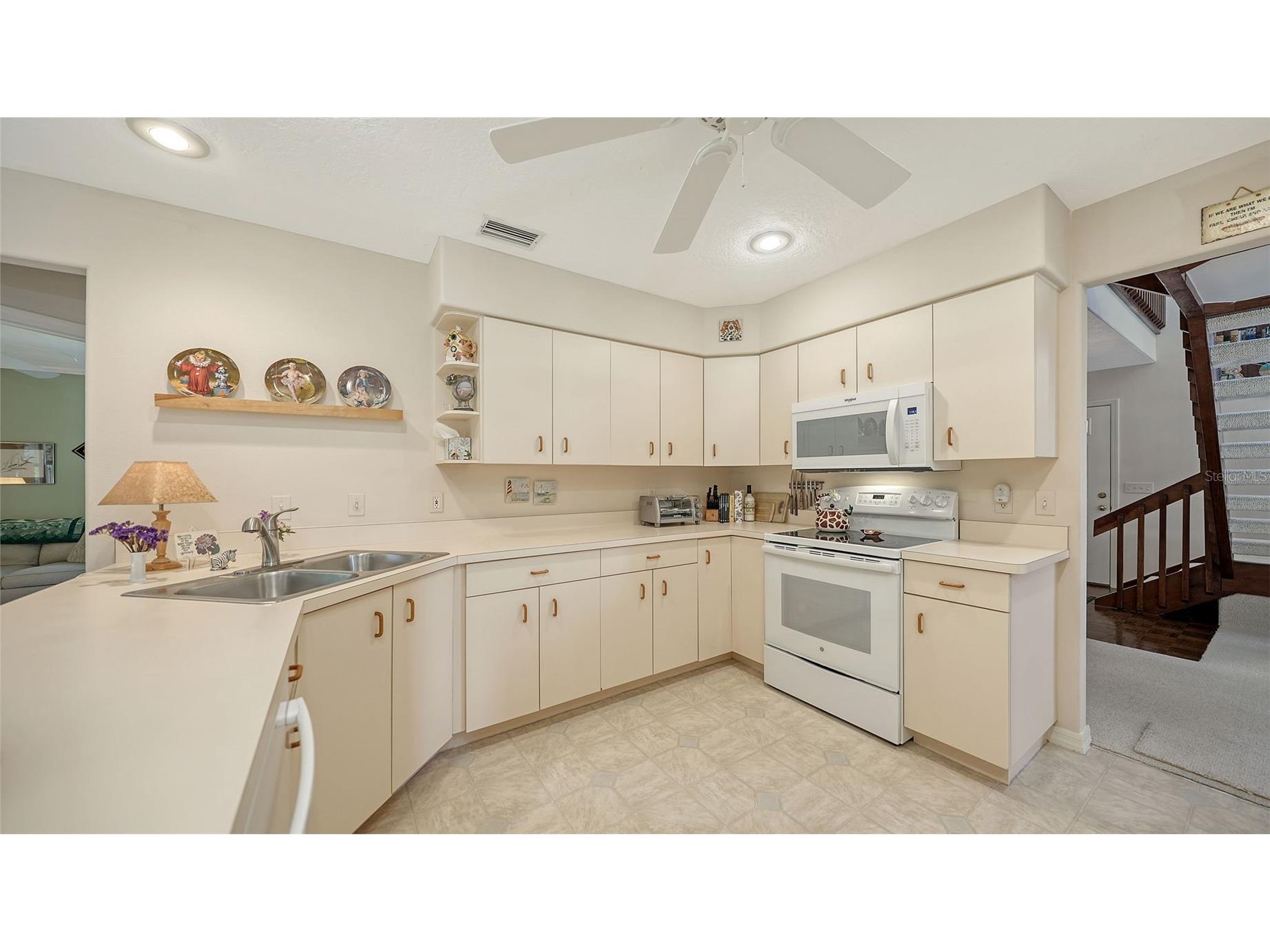 4310 74th Avenue E Sarasota FL 34243 A4686608 image21