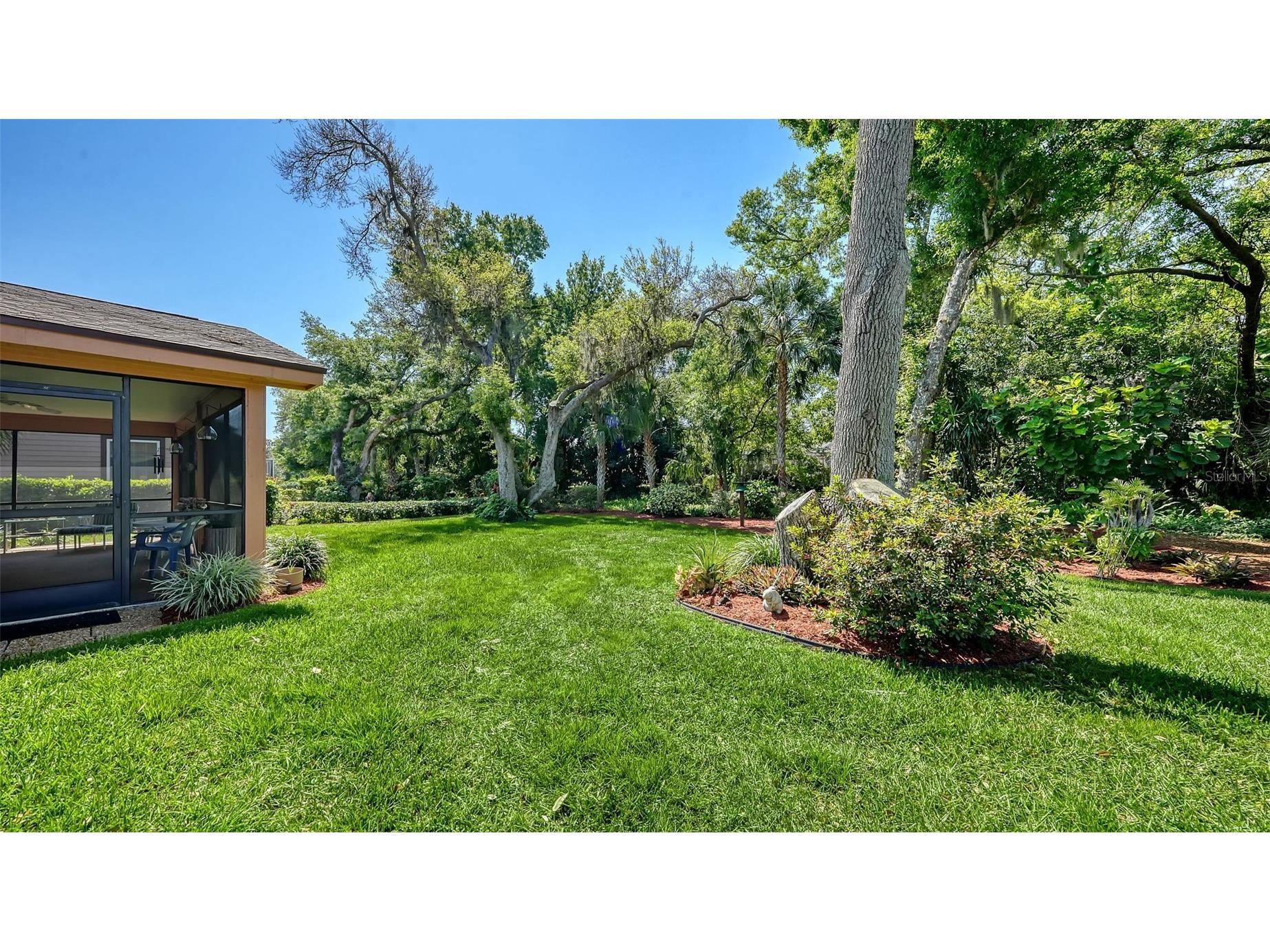 4310 74th Avenue E Sarasota FL 34243 A4686608 image46