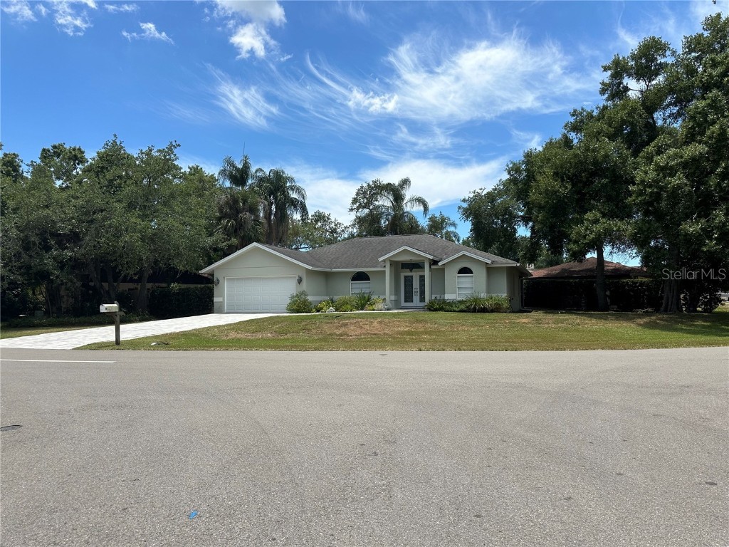 4310 Arrow Avenue Sarasota FL 34232 A4613864 image1