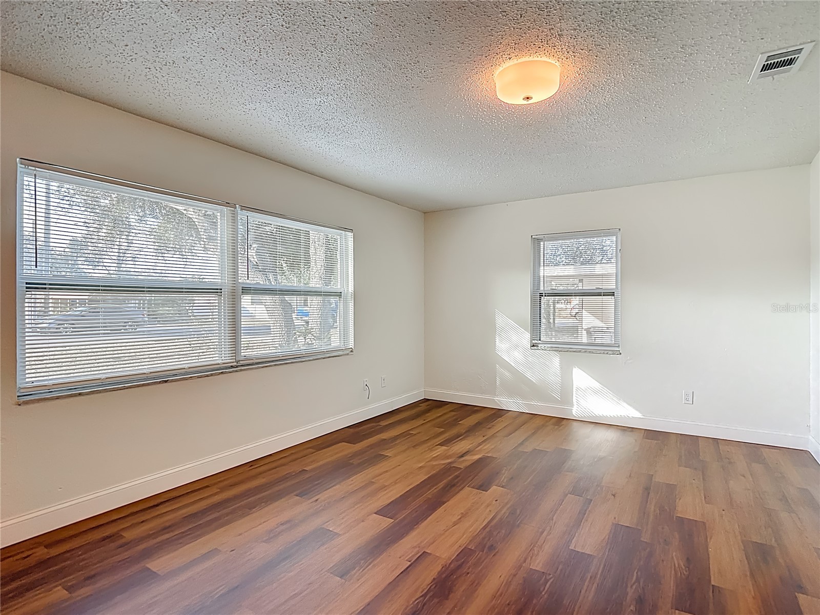 4310 E Clifton Street Tampa FL 33610 TB8441735 image6