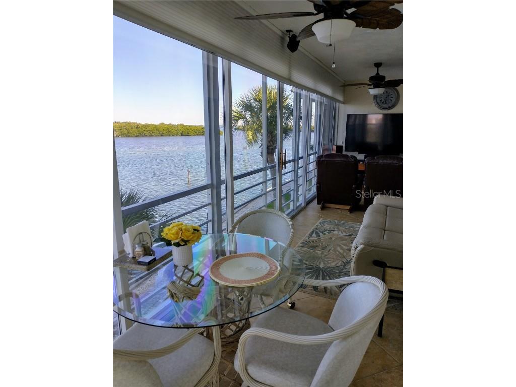 4310 Falmouth Drive #301 Longboat Key FL 34228 G5096881 image1
