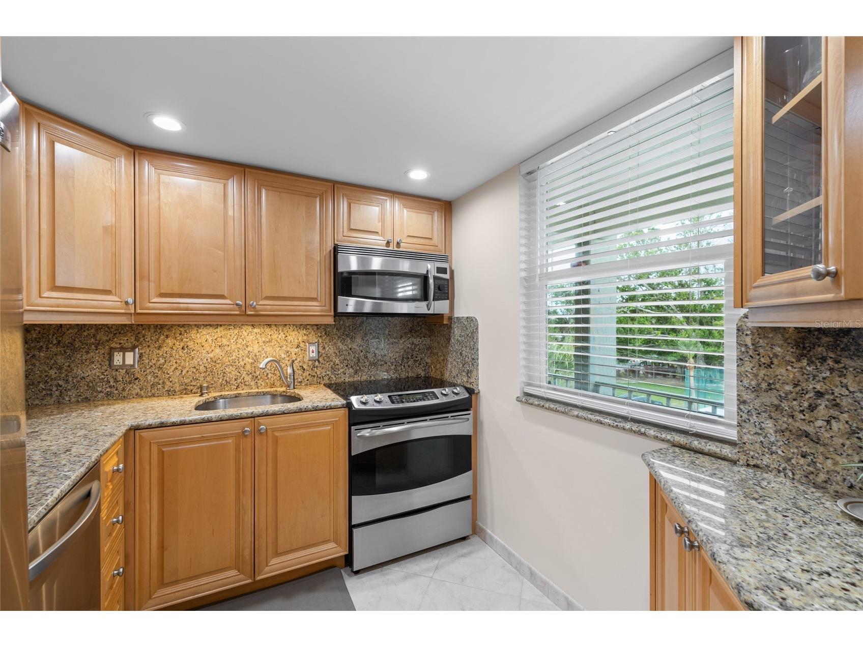 4310 Falmouth Drive #304 Longboat Key FL 34228 A4678473 image10