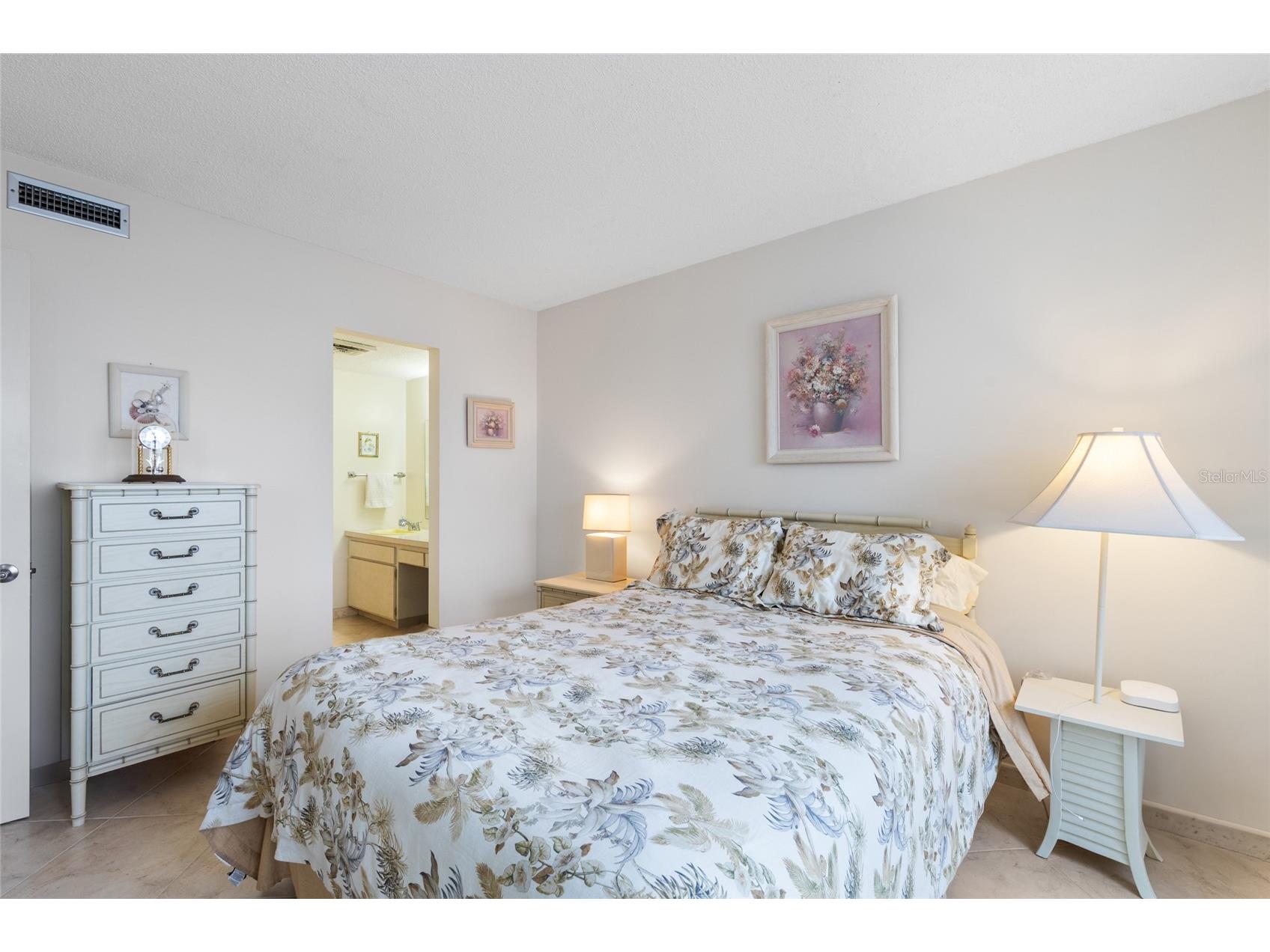 4310 Falmouth Drive #304 Longboat Key FL 34228 A4678473 image17