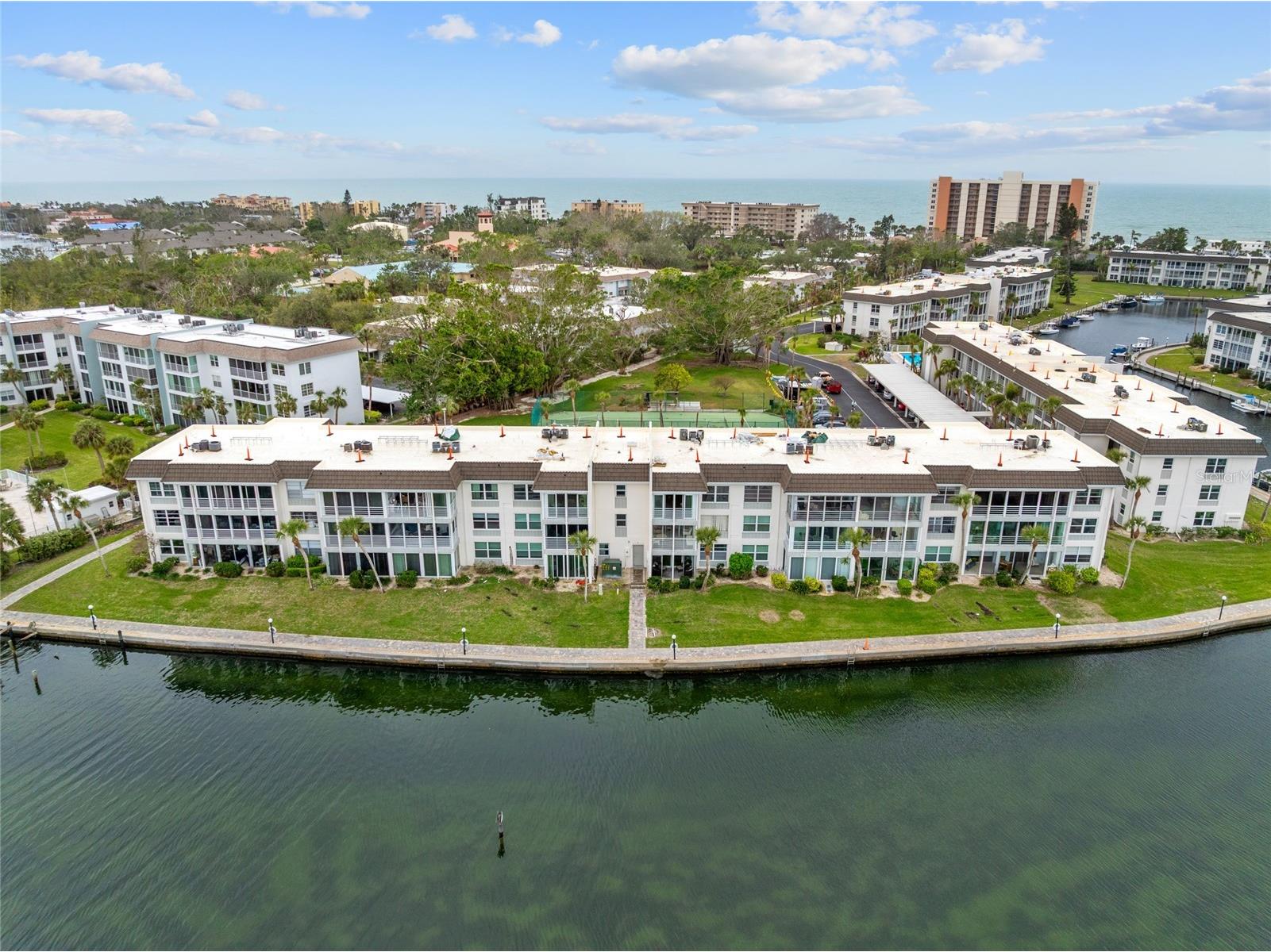 4310 Falmouth Drive #304 Longboat Key FL 34228 A4678473 image2