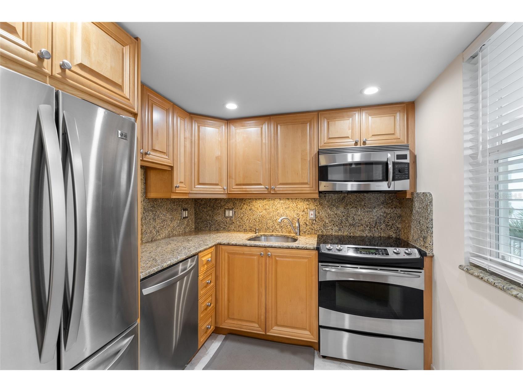 4310 Falmouth Drive #304 Longboat Key FL 34228 A4678473 image9