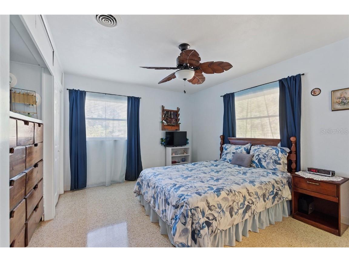 4310 Indian Lake Drive Indian Lake Estates FL 33855 - LAKE WALK IN WATER TB8354732 image22