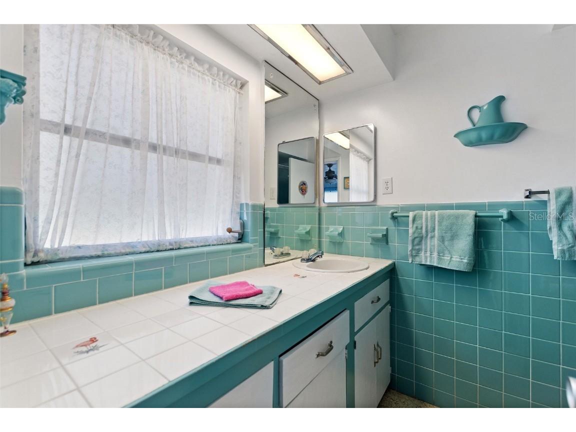 4310 Indian Lake Drive Indian Lake Estates FL 33855 - LAKE WALK IN WATER TB8354732 image24