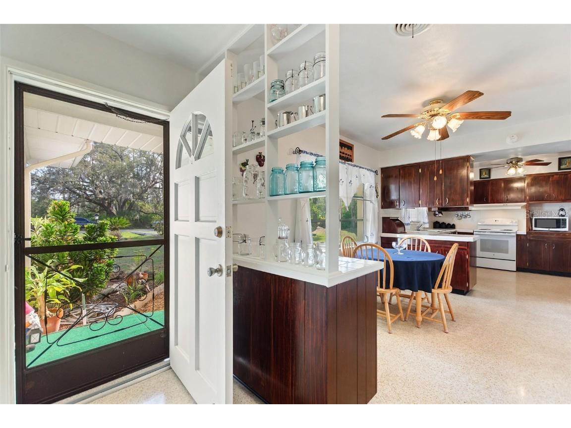 4310 Indian Lake Drive Indian Lake Estates FL 33855 - LAKE WALK IN WATER TB8354732 image3