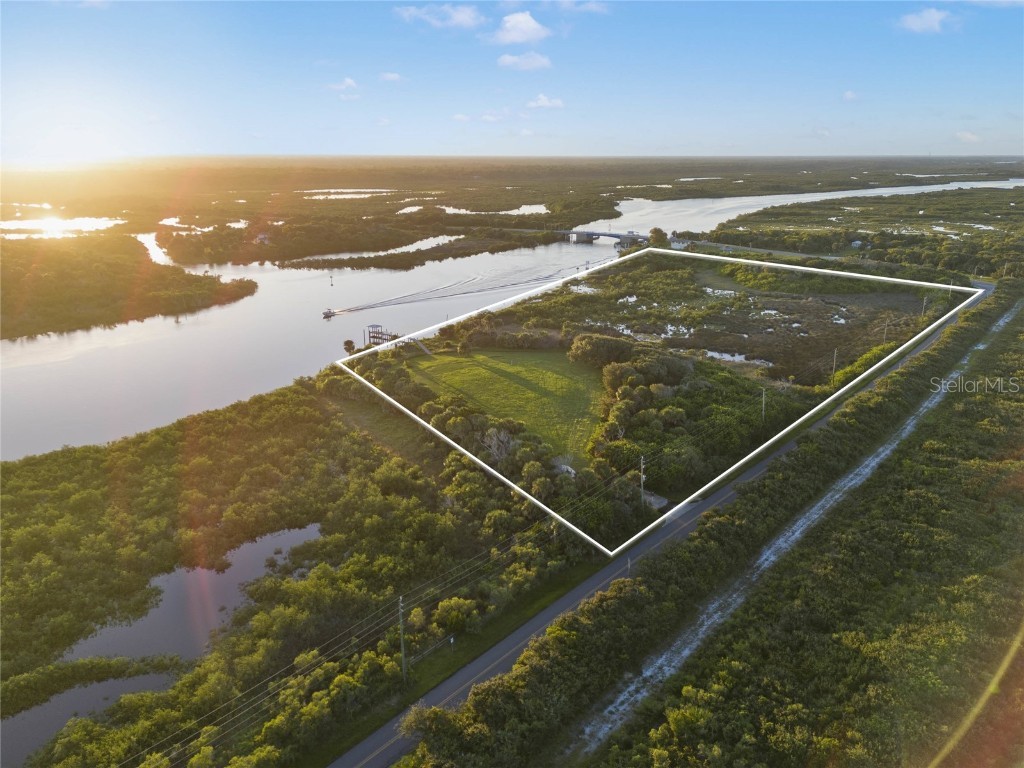 4310 John Anderson Drive Ormond Beach FL 32176 - INTRACOASTAL - HALIFAX RIVER O6246193 image2