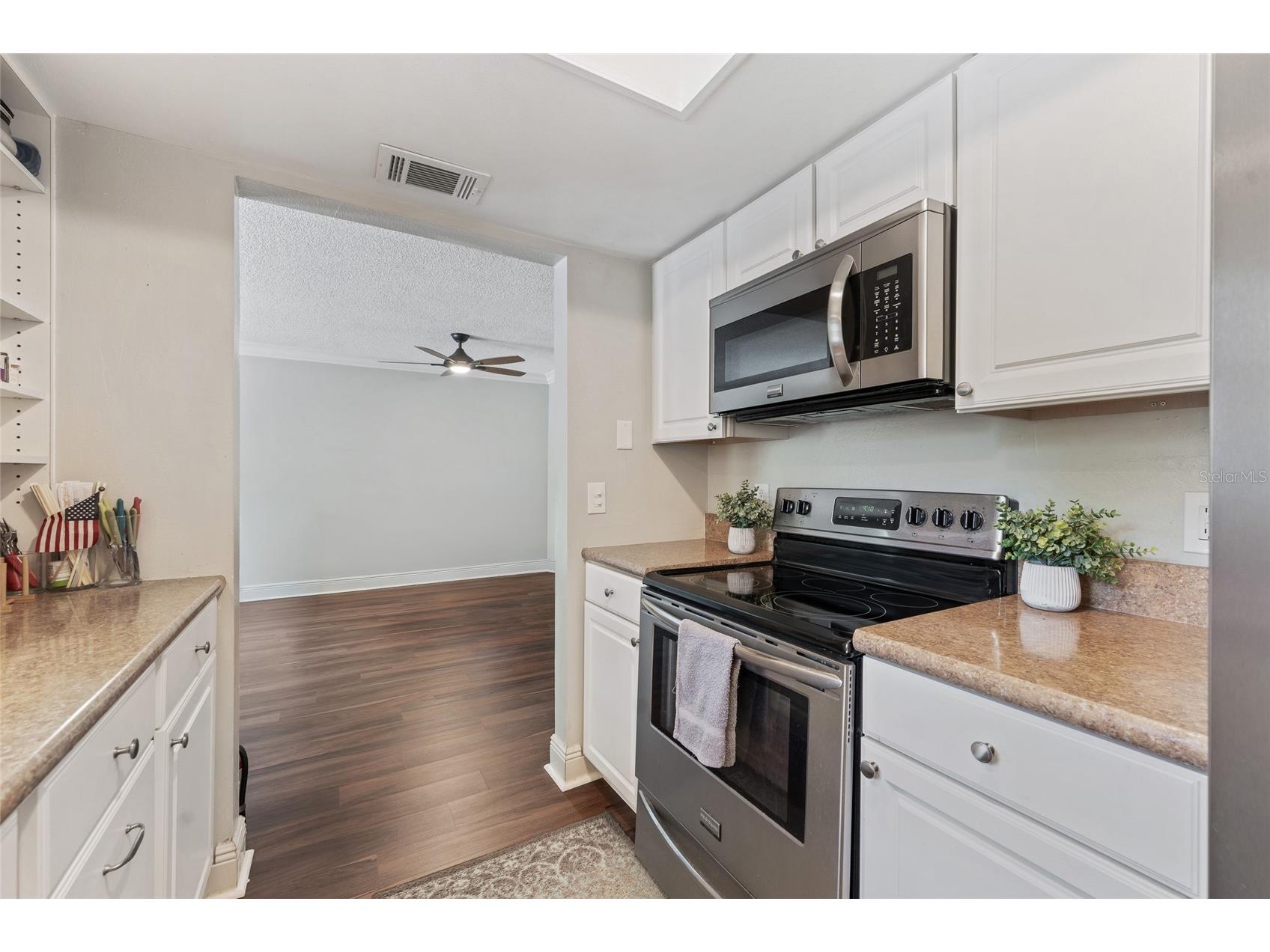 4310 Lakeway Drive #12B Orlando FL 32839 O6410794 image6