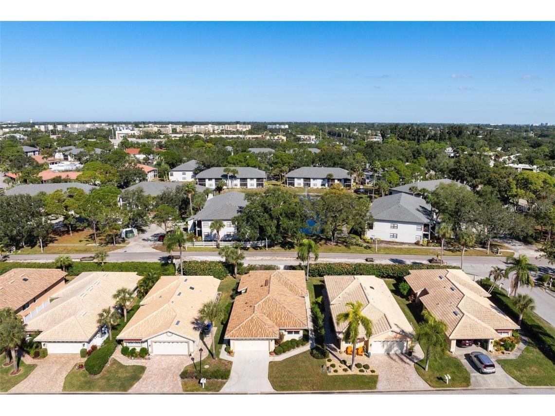 4310 Turnberry Court Bradenton FL 34210 A4672186 image38