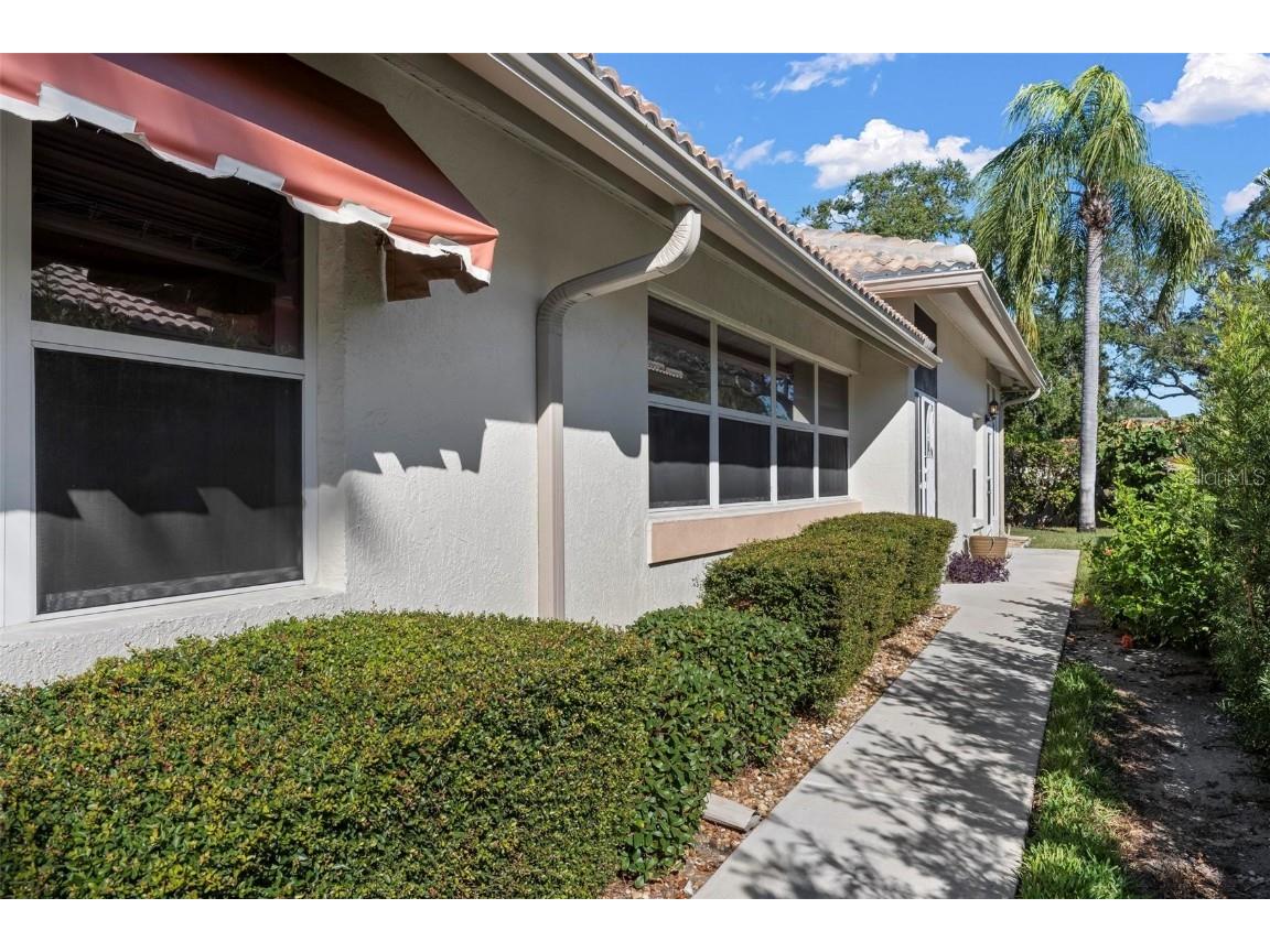 4310 Turnberry Court Bradenton FL 34210 A4672186 image6