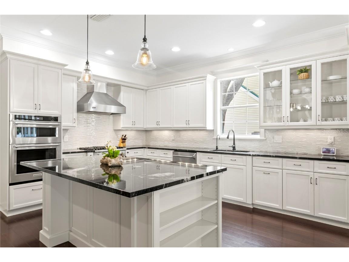 4310 W Sevilla Street Tampa FL 33629 TB8365664 image14