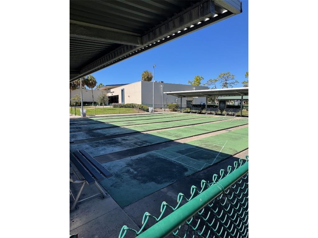 4310 Yardley Avenue N Saint Petersburg FL 33713 TB8414396 image28