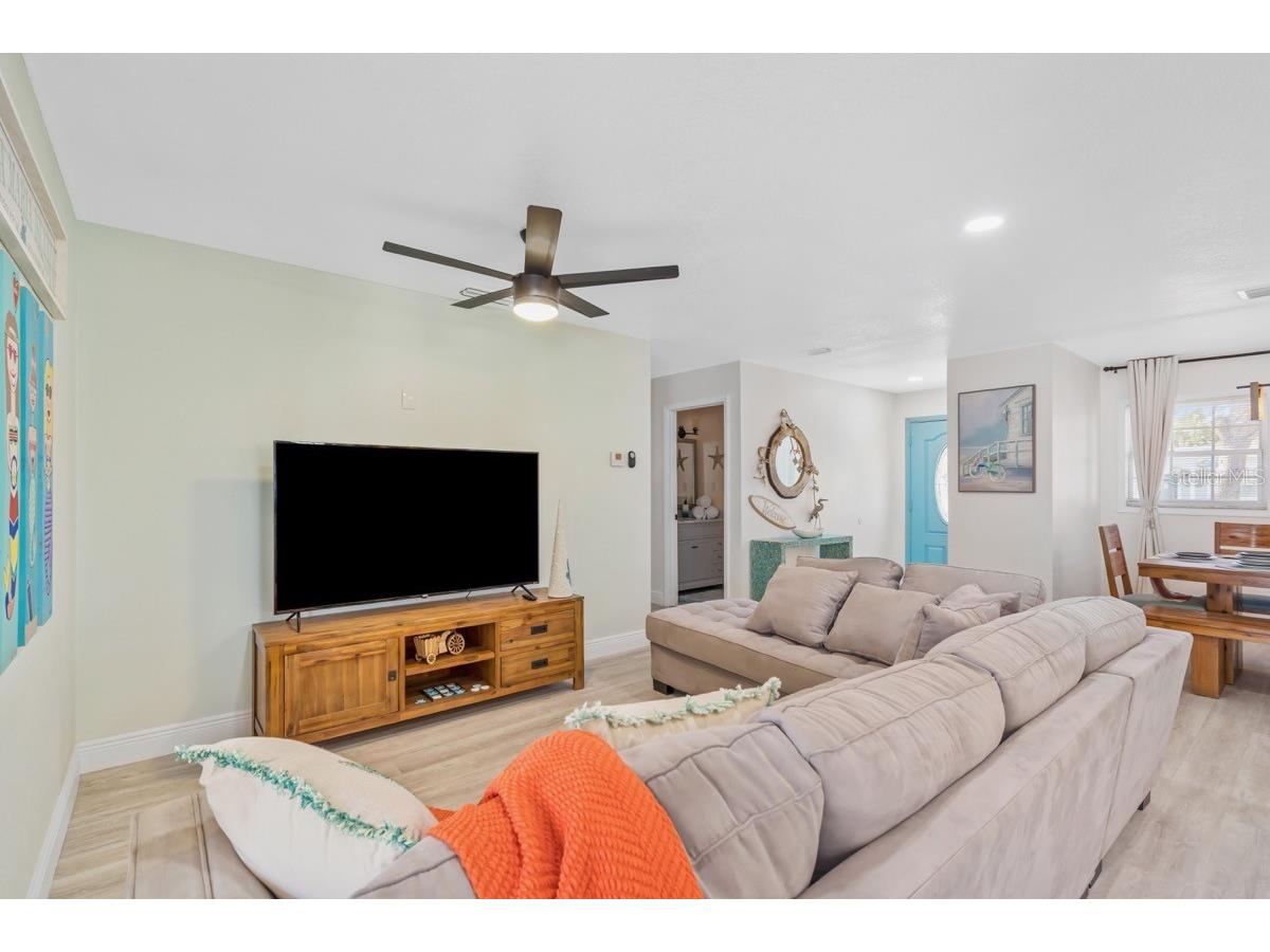 4311 123rd Street W Cortez FL 34215 O6402798 image23
