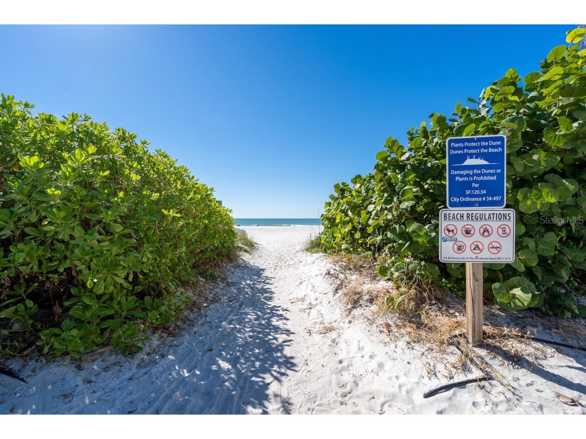4311 123rd Street W Cortez FL 34215 O6402798 image31