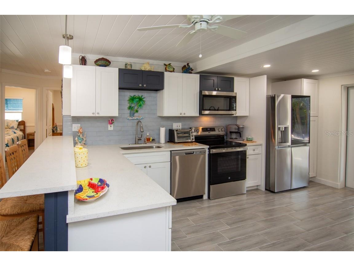 4311 126th Street W Cortez FL 34215 A4675903 image28