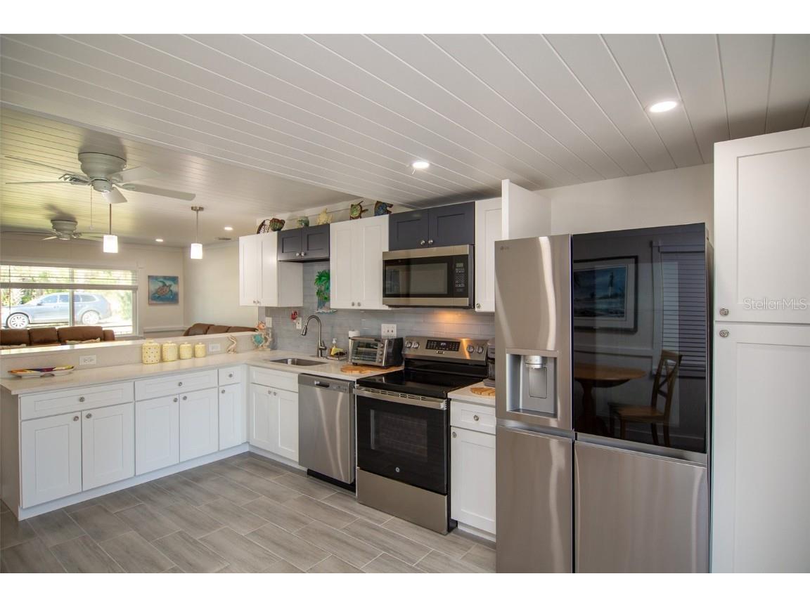 4311 126th Street W Cortez FL 34215 A4675903 image30